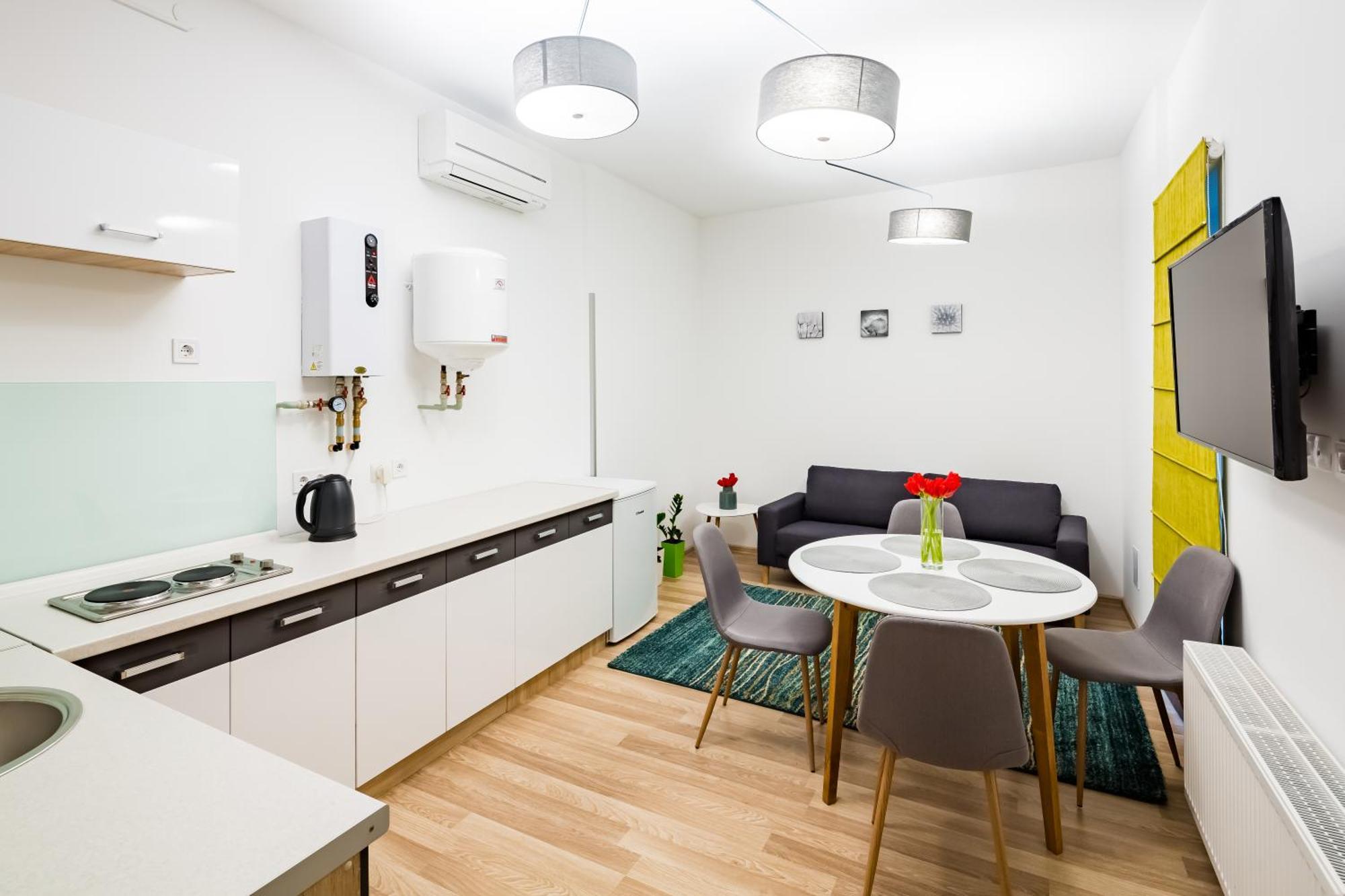 Apart Hotel Code 10 Lviv Exterior photo