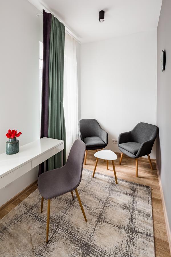 Apart Hotel Code 10 Lviv Exterior photo